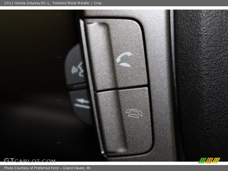 Polished Metal Metallic / Gray 2011 Honda Odyssey EX-L