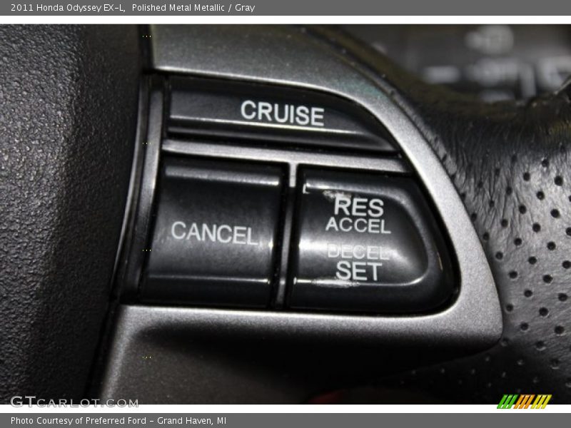 Polished Metal Metallic / Gray 2011 Honda Odyssey EX-L