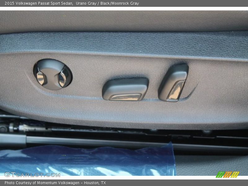 Urano Gray / Black/Moonrock Gray 2015 Volkswagen Passat Sport Sedan