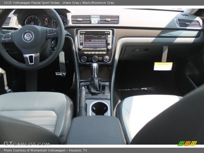 Urano Gray / Black/Moonrock Gray 2015 Volkswagen Passat Sport Sedan
