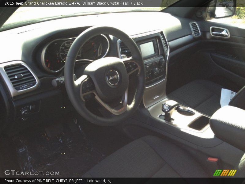 Brilliant Black Crystal Pearl / Black 2015 Jeep Grand Cherokee Laredo E 4x4