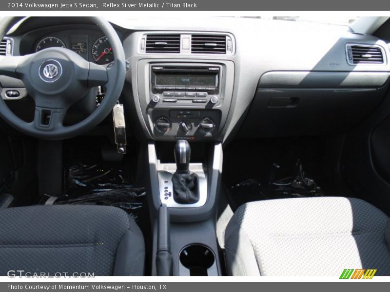 Reflex Silver Metallic / Titan Black 2014 Volkswagen Jetta S Sedan