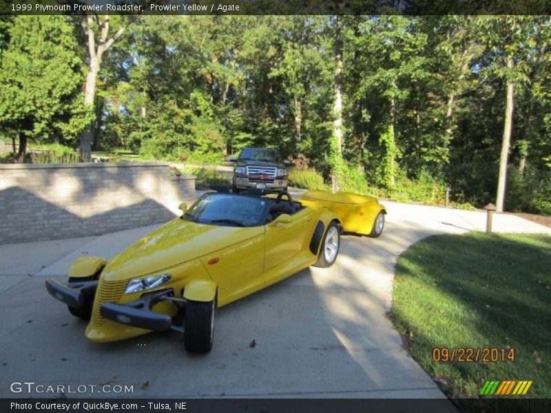 Prowler Yellow / Agate 1999 Plymouth Prowler Roadster