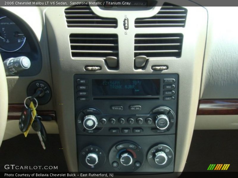Sandstone Metallic / Titanium Gray 2006 Chevrolet Malibu LT V6 Sedan