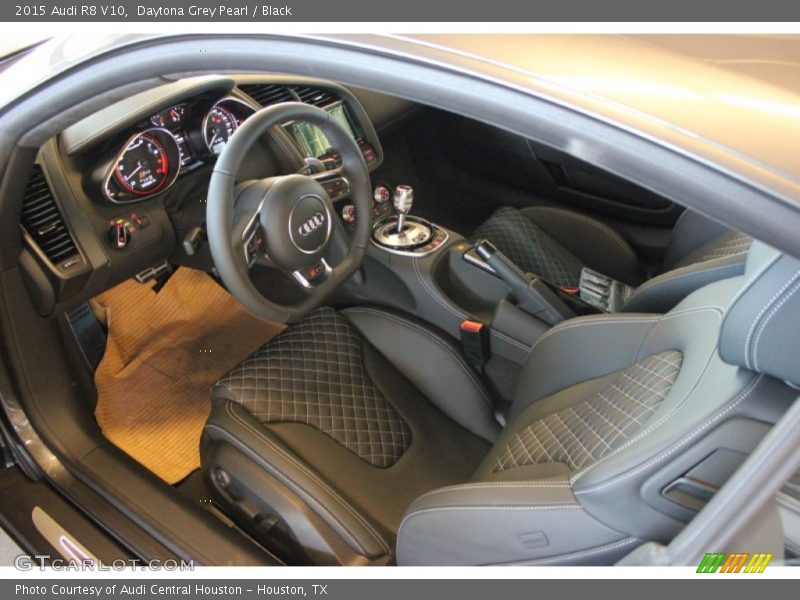 Front Seat of 2015 R8 V10