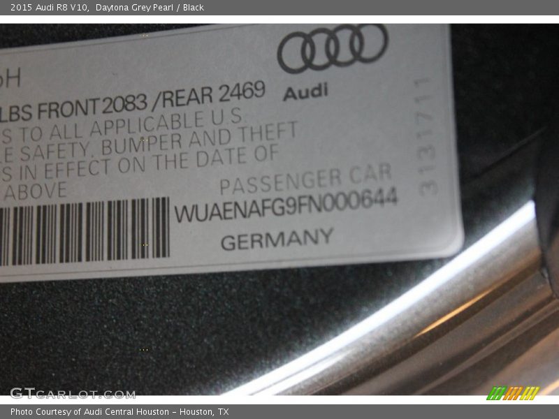 Daytona Grey Pearl / Black 2015 Audi R8 V10