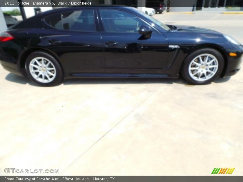 Black / Luxor Beige 2011 Porsche Panamera V6