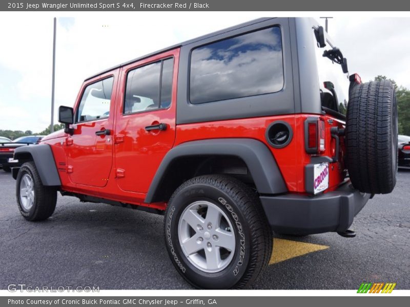 Firecracker Red / Black 2015 Jeep Wrangler Unlimited Sport S 4x4