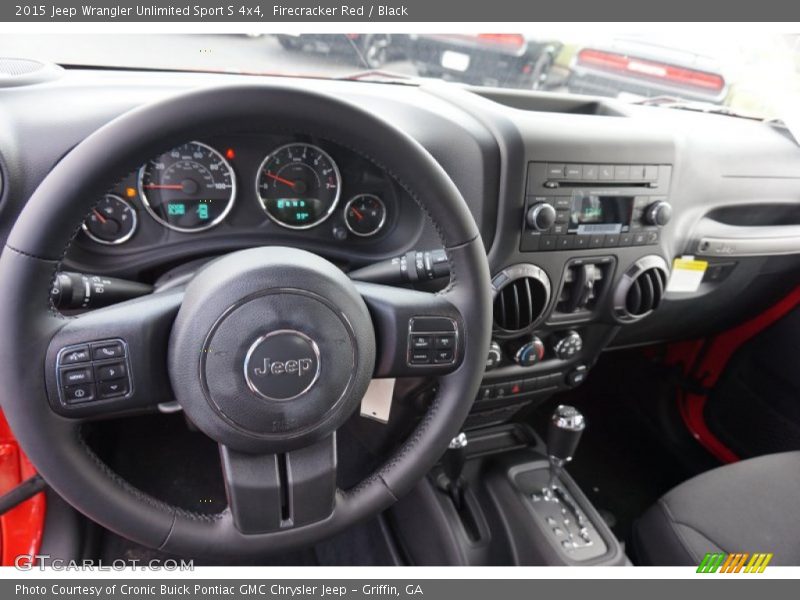 Firecracker Red / Black 2015 Jeep Wrangler Unlimited Sport S 4x4