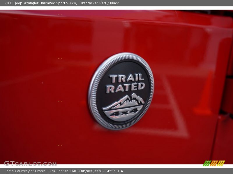 Firecracker Red / Black 2015 Jeep Wrangler Unlimited Sport S 4x4