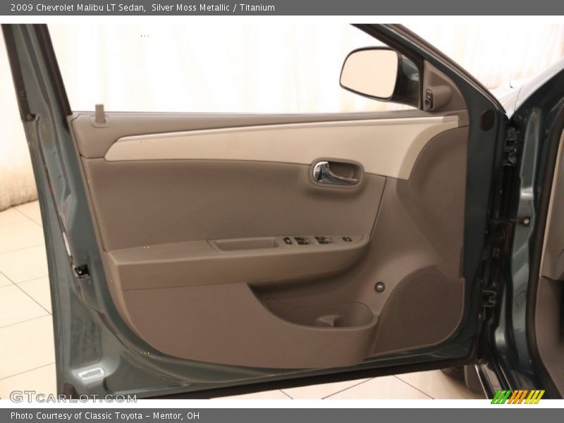 Silver Moss Metallic / Titanium 2009 Chevrolet Malibu LT Sedan