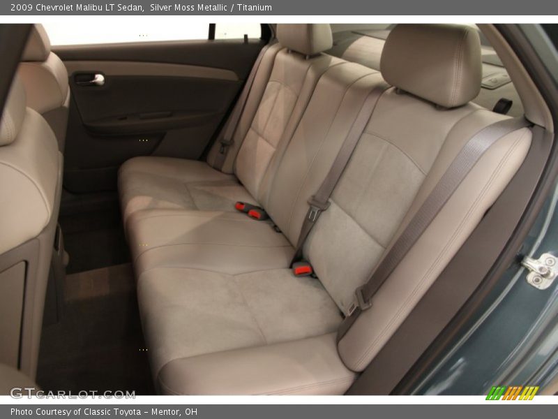 Silver Moss Metallic / Titanium 2009 Chevrolet Malibu LT Sedan