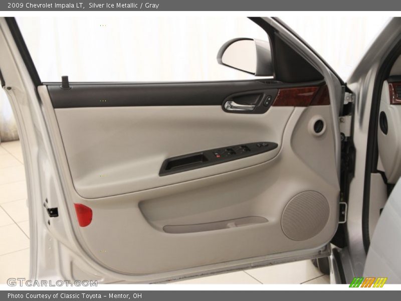 Silver Ice Metallic / Gray 2009 Chevrolet Impala LT