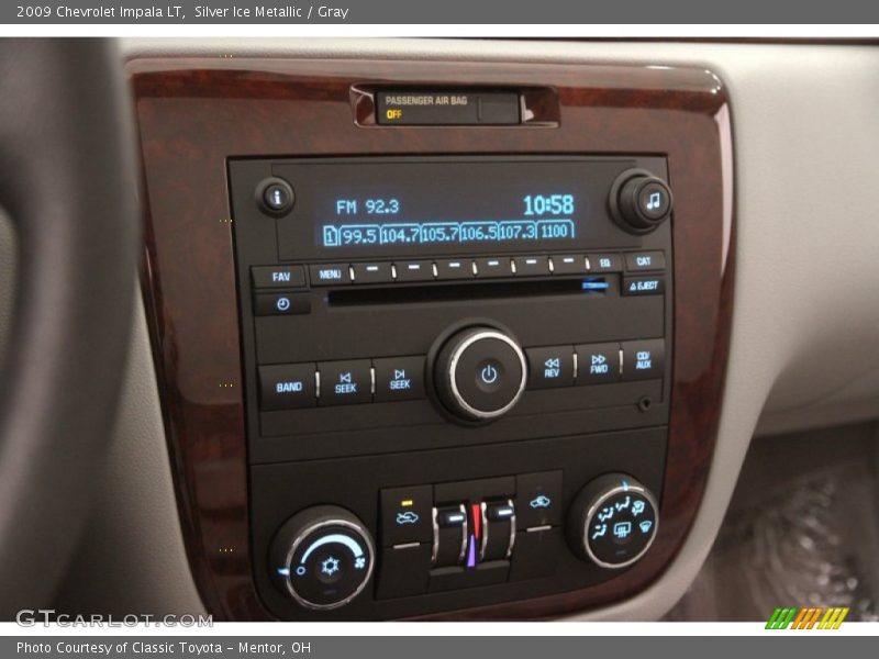 Silver Ice Metallic / Gray 2009 Chevrolet Impala LT