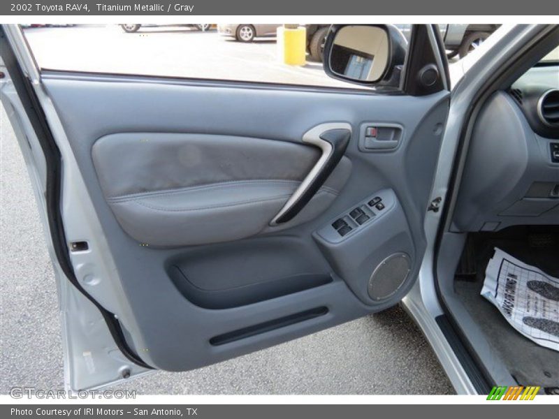 Titanium Metallic / Gray 2002 Toyota RAV4