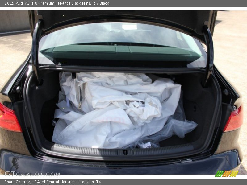 Mythos Black Metallic / Black 2015 Audi A3 1.8 Premium