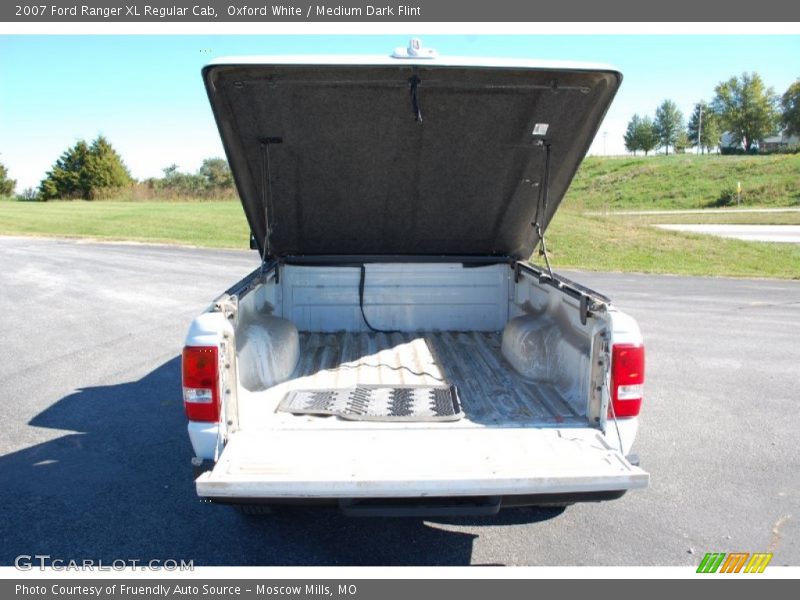 Oxford White / Medium Dark Flint 2007 Ford Ranger XL Regular Cab