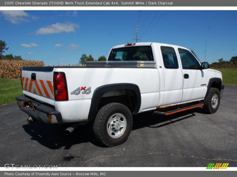 Summit White / Dark Charcoal 2005 Chevrolet Silverado 2500HD Work Truck Extended Cab 4x4
