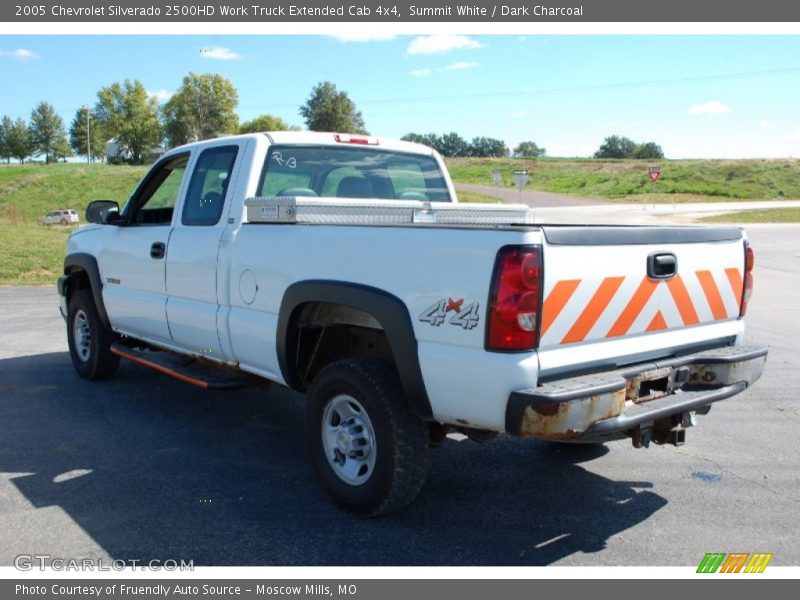 Summit White / Dark Charcoal 2005 Chevrolet Silverado 2500HD Work Truck Extended Cab 4x4