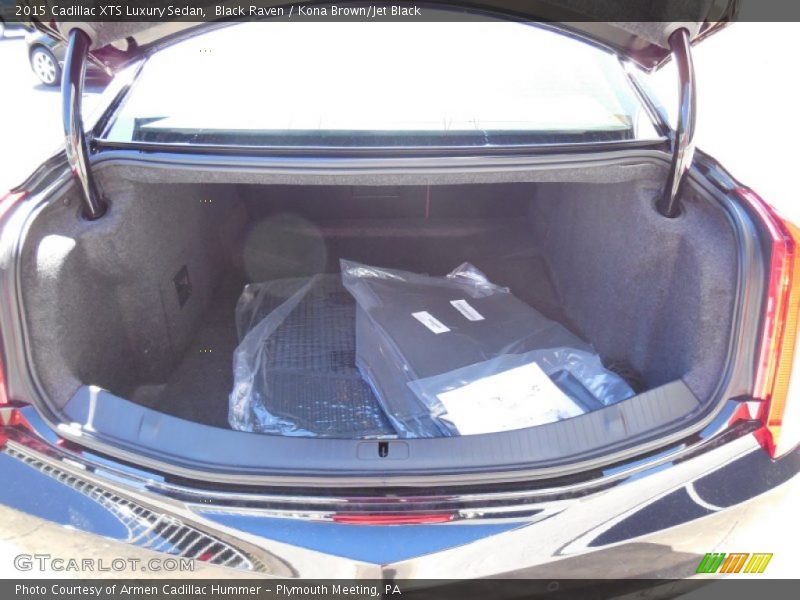 2015 XTS Luxury Sedan Trunk
