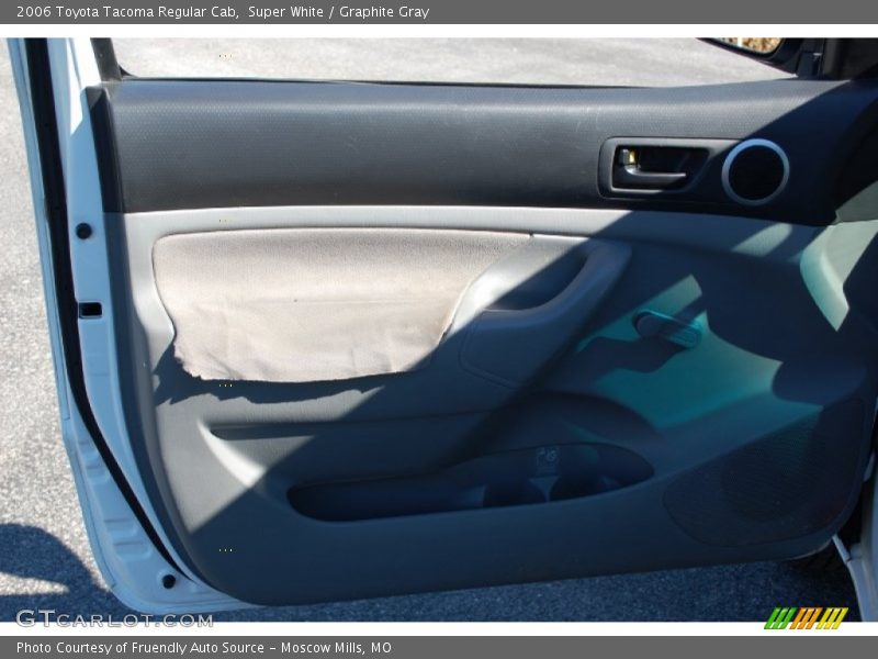 Super White / Graphite Gray 2006 Toyota Tacoma Regular Cab