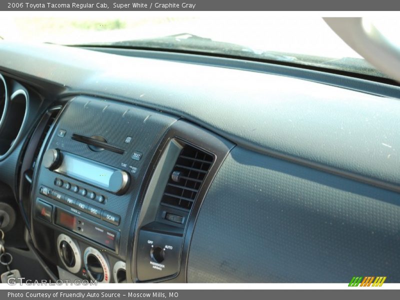 Super White / Graphite Gray 2006 Toyota Tacoma Regular Cab