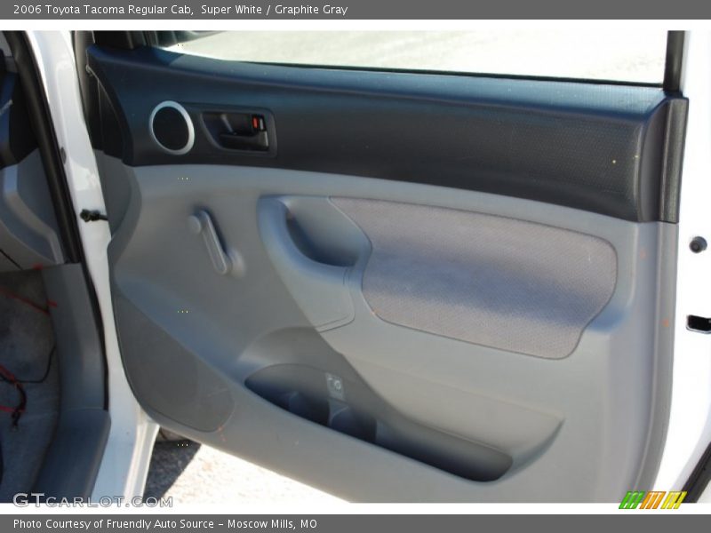 Super White / Graphite Gray 2006 Toyota Tacoma Regular Cab