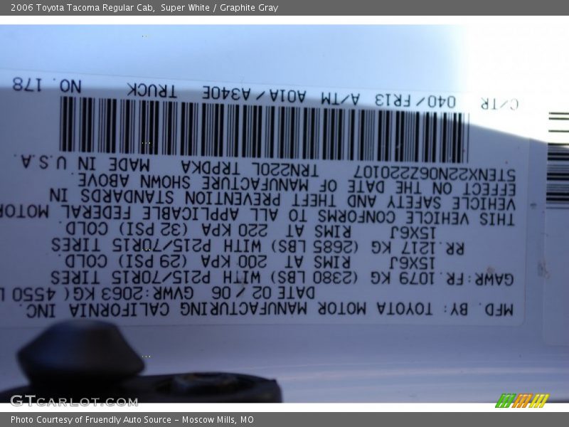 Super White / Graphite Gray 2006 Toyota Tacoma Regular Cab