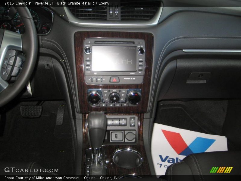 Black Granite Metallic / Ebony 2015 Chevrolet Traverse LT