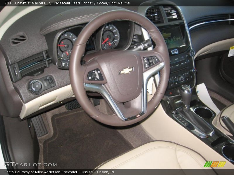 Iridescent Pearl Tricoat / Cocoa/Light Neutral 2015 Chevrolet Malibu LTZ