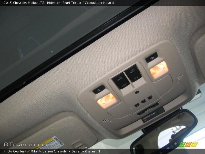Iridescent Pearl Tricoat / Cocoa/Light Neutral 2015 Chevrolet Malibu LTZ