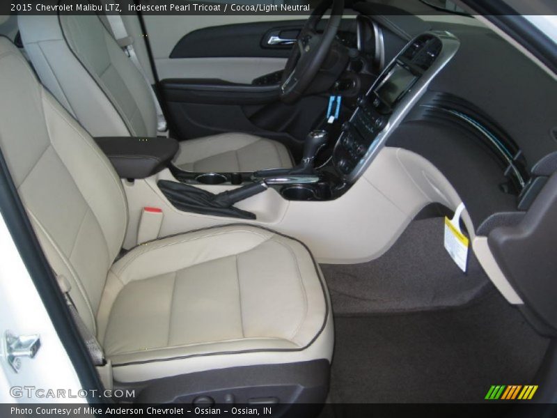 Iridescent Pearl Tricoat / Cocoa/Light Neutral 2015 Chevrolet Malibu LTZ