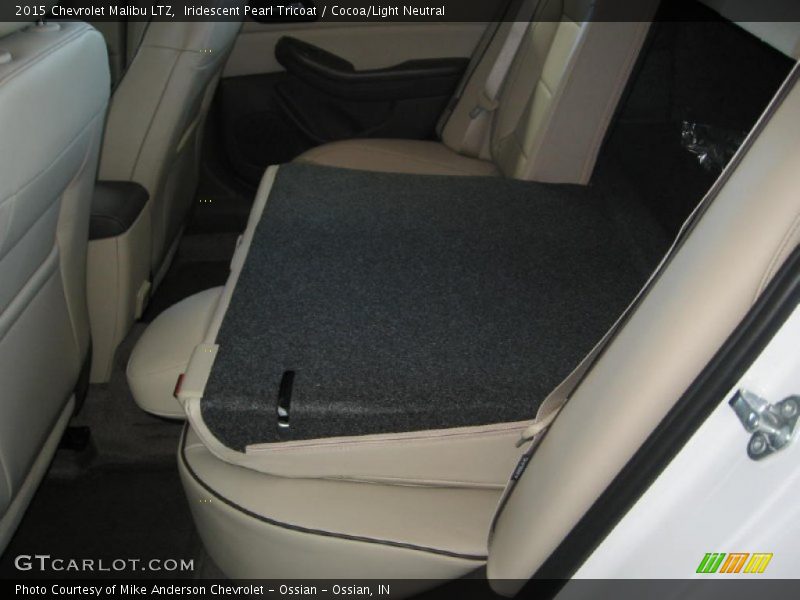 Iridescent Pearl Tricoat / Cocoa/Light Neutral 2015 Chevrolet Malibu LTZ