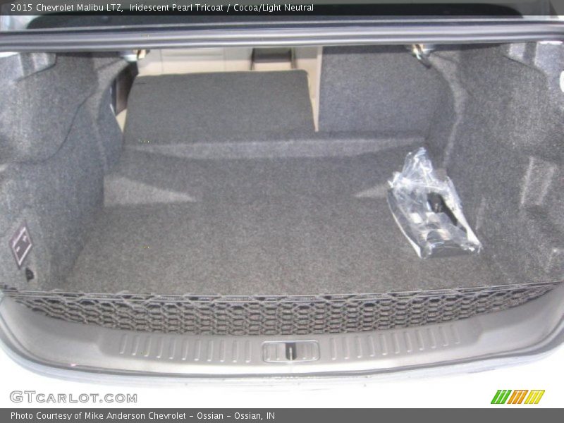Iridescent Pearl Tricoat / Cocoa/Light Neutral 2015 Chevrolet Malibu LTZ