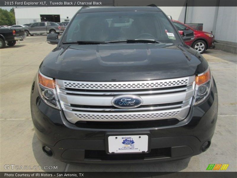 Tuxedo Black / Charcoal Black 2015 Ford Explorer XLT