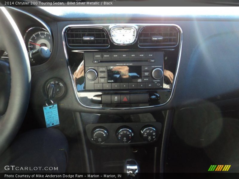 Billet Silver Metallic / Black 2014 Chrysler 200 Touring Sedan