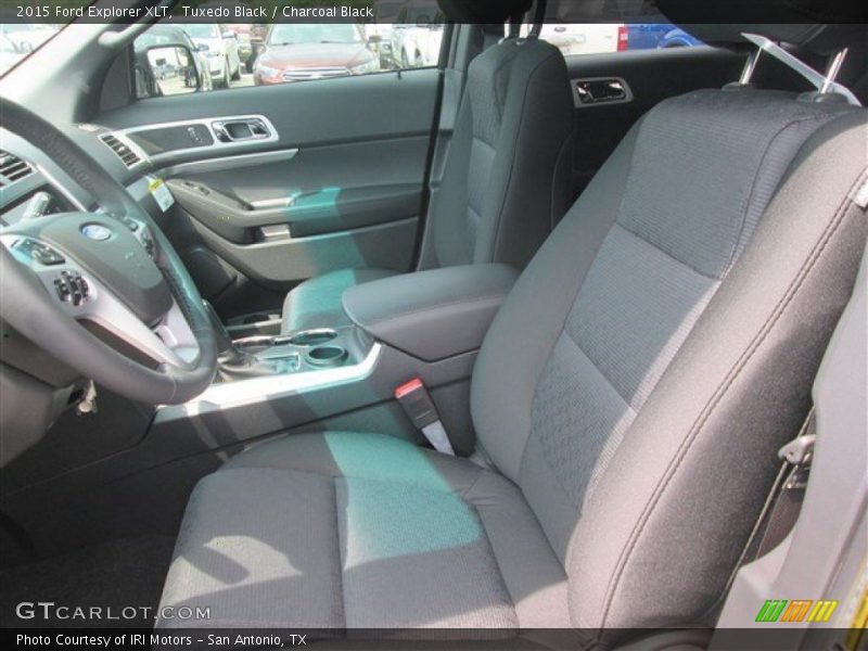 Tuxedo Black / Charcoal Black 2015 Ford Explorer XLT