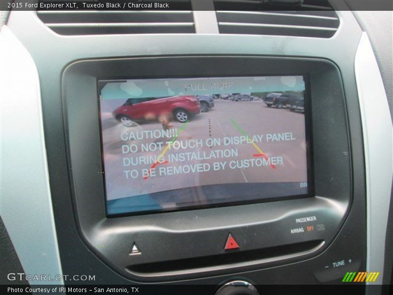 Tuxedo Black / Charcoal Black 2015 Ford Explorer XLT