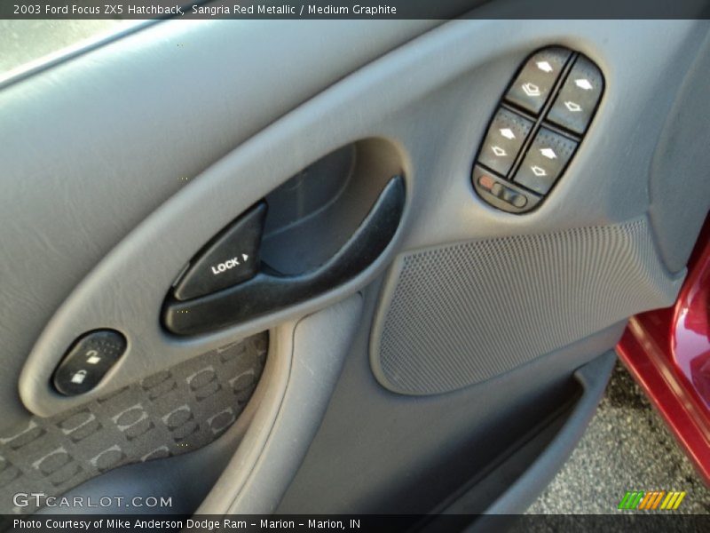 Sangria Red Metallic / Medium Graphite 2003 Ford Focus ZX5 Hatchback