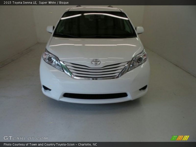 Super White / Bisque 2015 Toyota Sienna LE