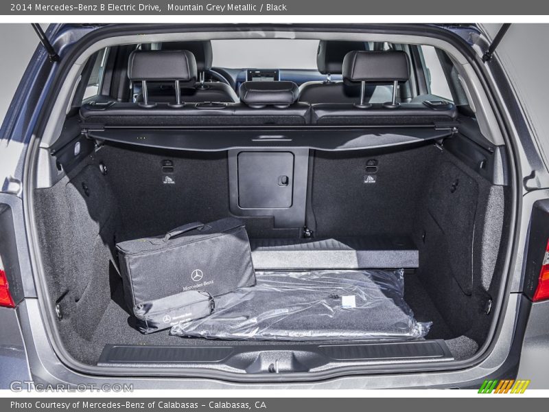  2014 B Electric Drive Trunk