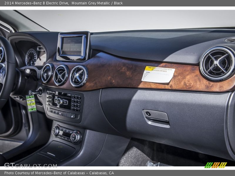Mountain Grey Metallic / Black 2014 Mercedes-Benz B Electric Drive