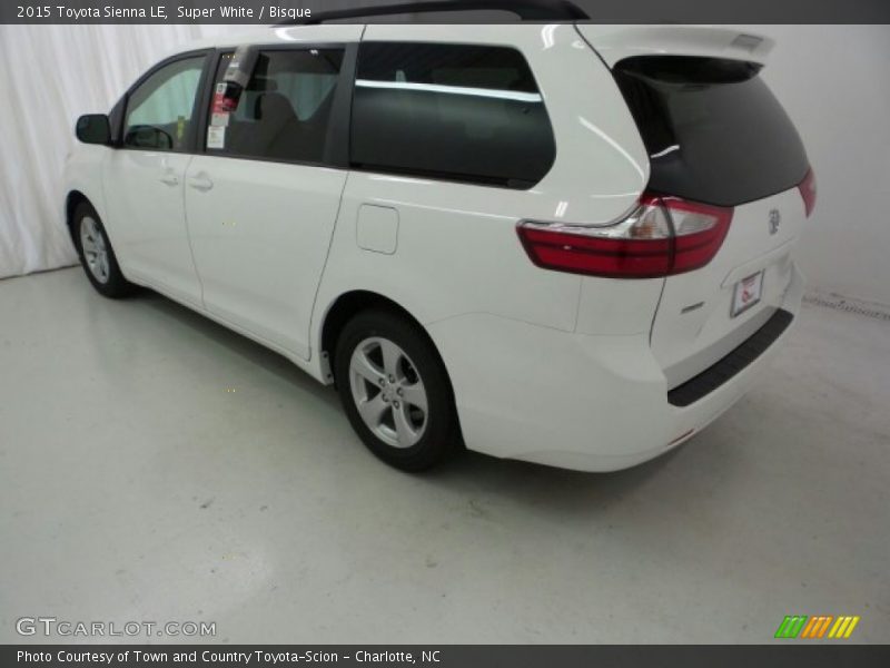 Super White / Bisque 2015 Toyota Sienna LE