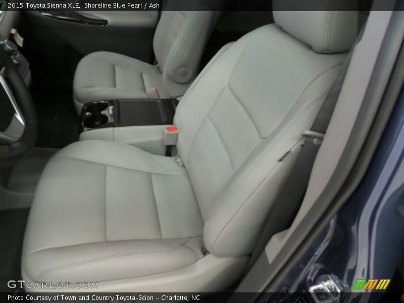 Shoreline Blue Pearl / Ash 2015 Toyota Sienna XLE