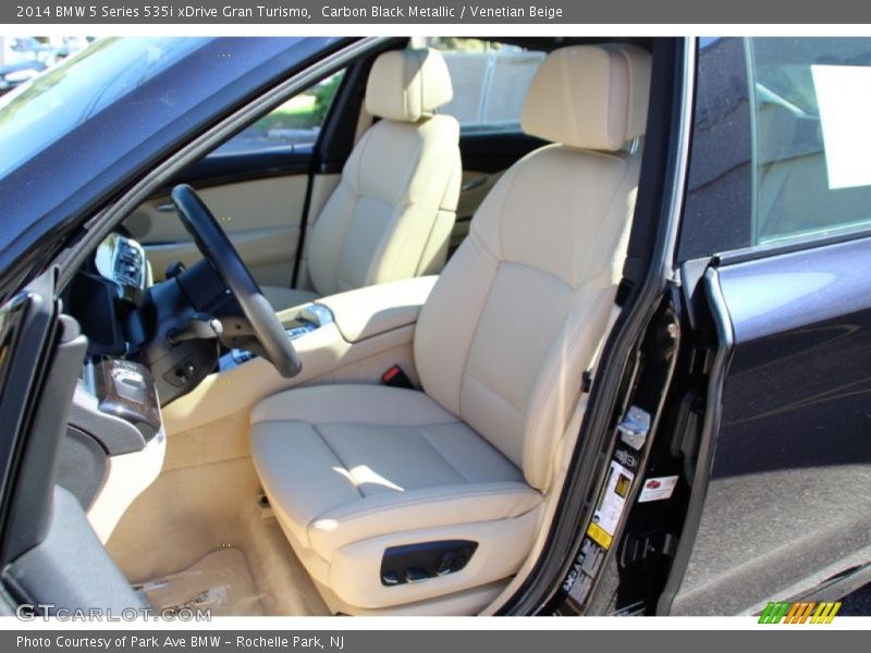 Front Seat of 2014 5 Series 535i xDrive Gran Turismo