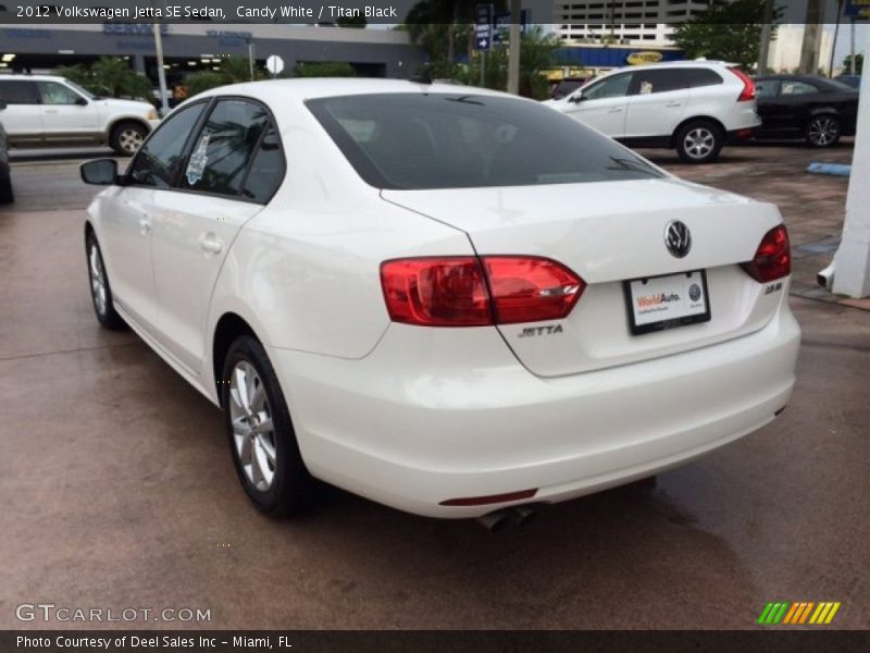 Candy White / Titan Black 2012 Volkswagen Jetta SE Sedan