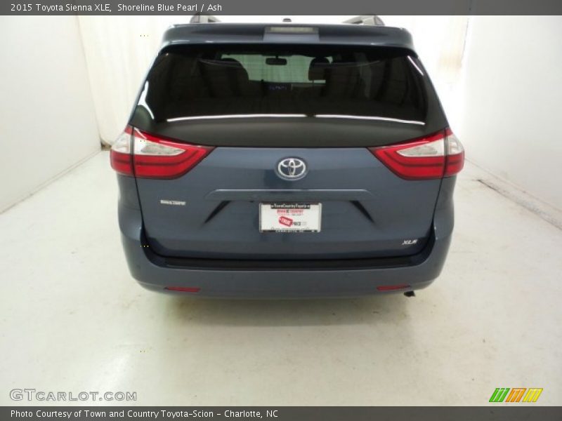 Shoreline Blue Pearl / Ash 2015 Toyota Sienna XLE