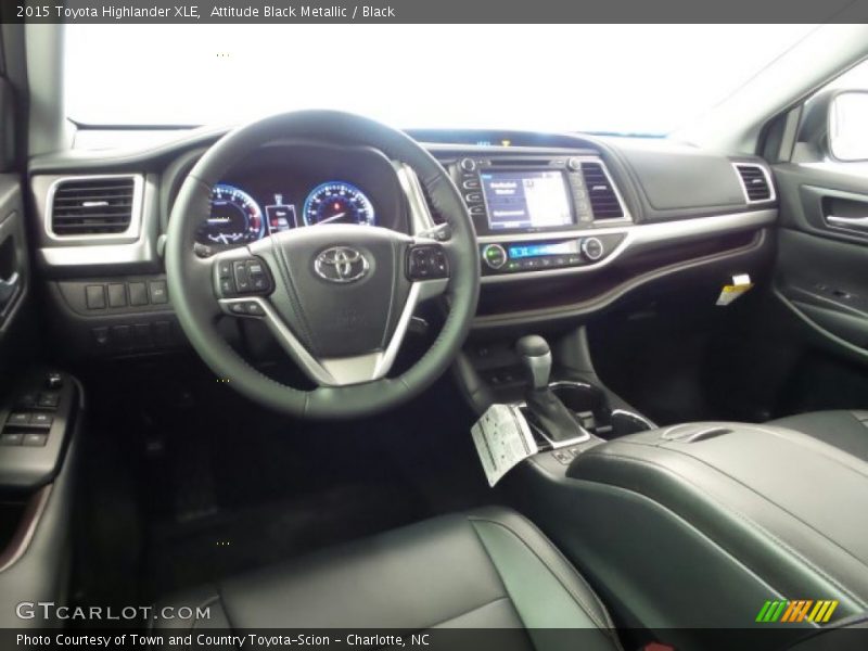 Attitude Black Metallic / Black 2015 Toyota Highlander XLE