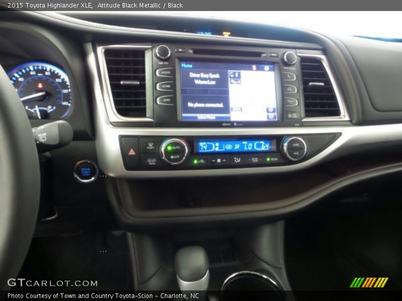 Attitude Black Metallic / Black 2015 Toyota Highlander XLE