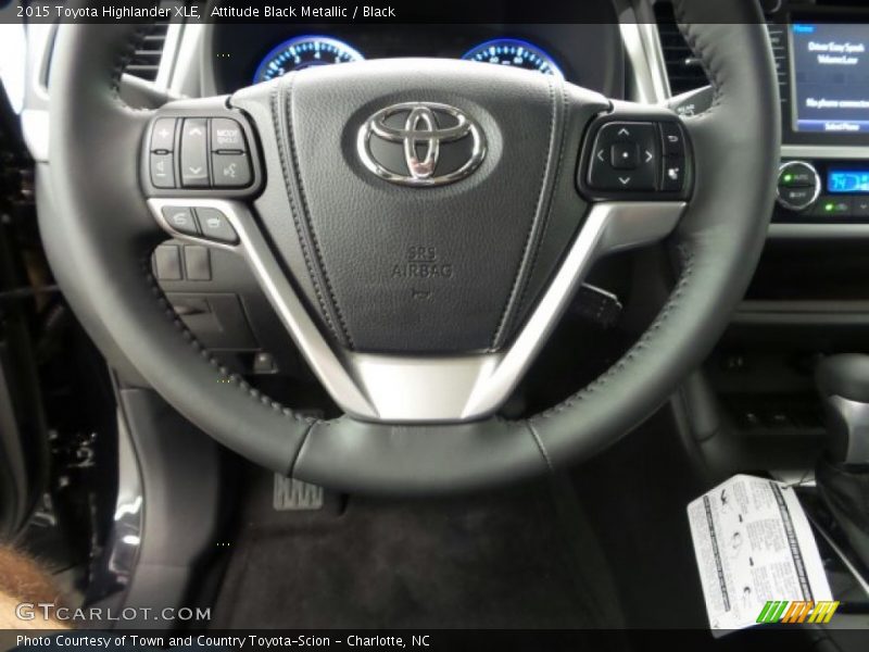 Attitude Black Metallic / Black 2015 Toyota Highlander XLE